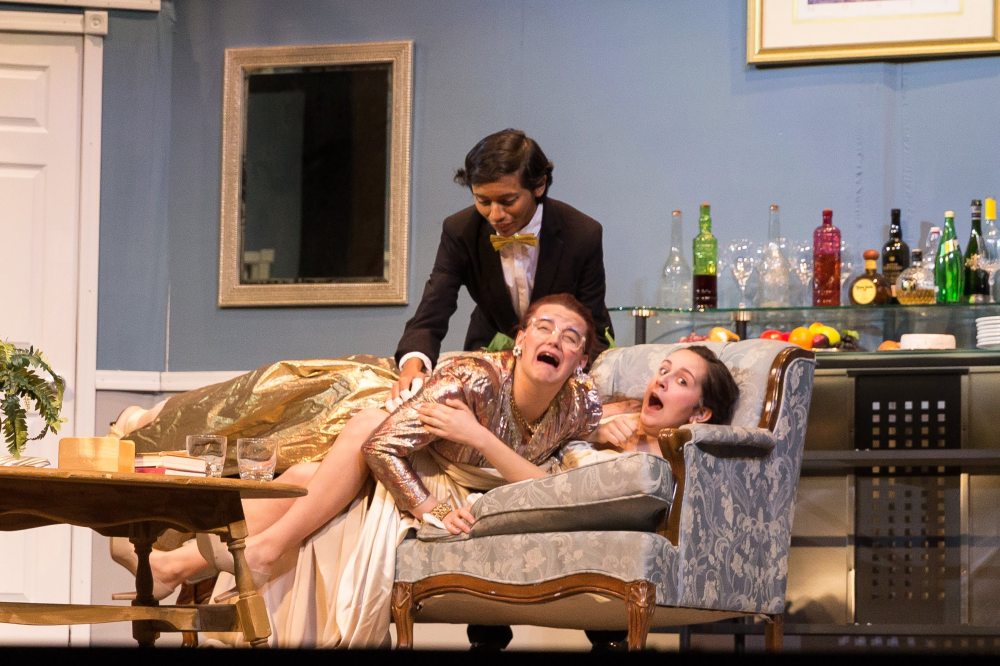 rumors-show-photos-3392